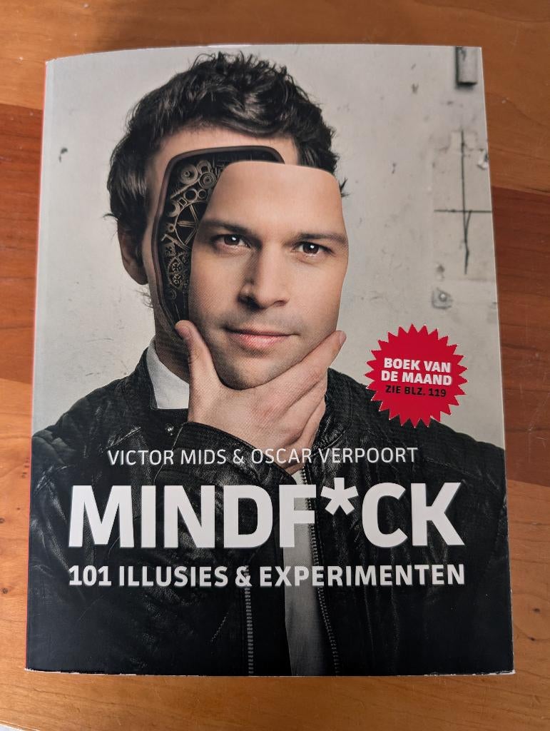 Boek Victor Mids - Mindf*ck - ZGAN, Ophalen of Verzenden, Zo goed als nieuw, Overige onderwerpen, Victor Mids; Oscar Verpoort