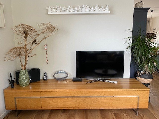 TV meubel van het merk Bert Plantagie, Ophalen, Gebruikt, Eikenhout, 200 cm of meer