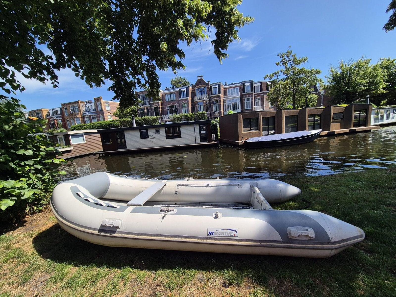 Rubberbootje (met 6pk motor), Ophalen, Zo goed als nieuw, Overige typen, Motorboot