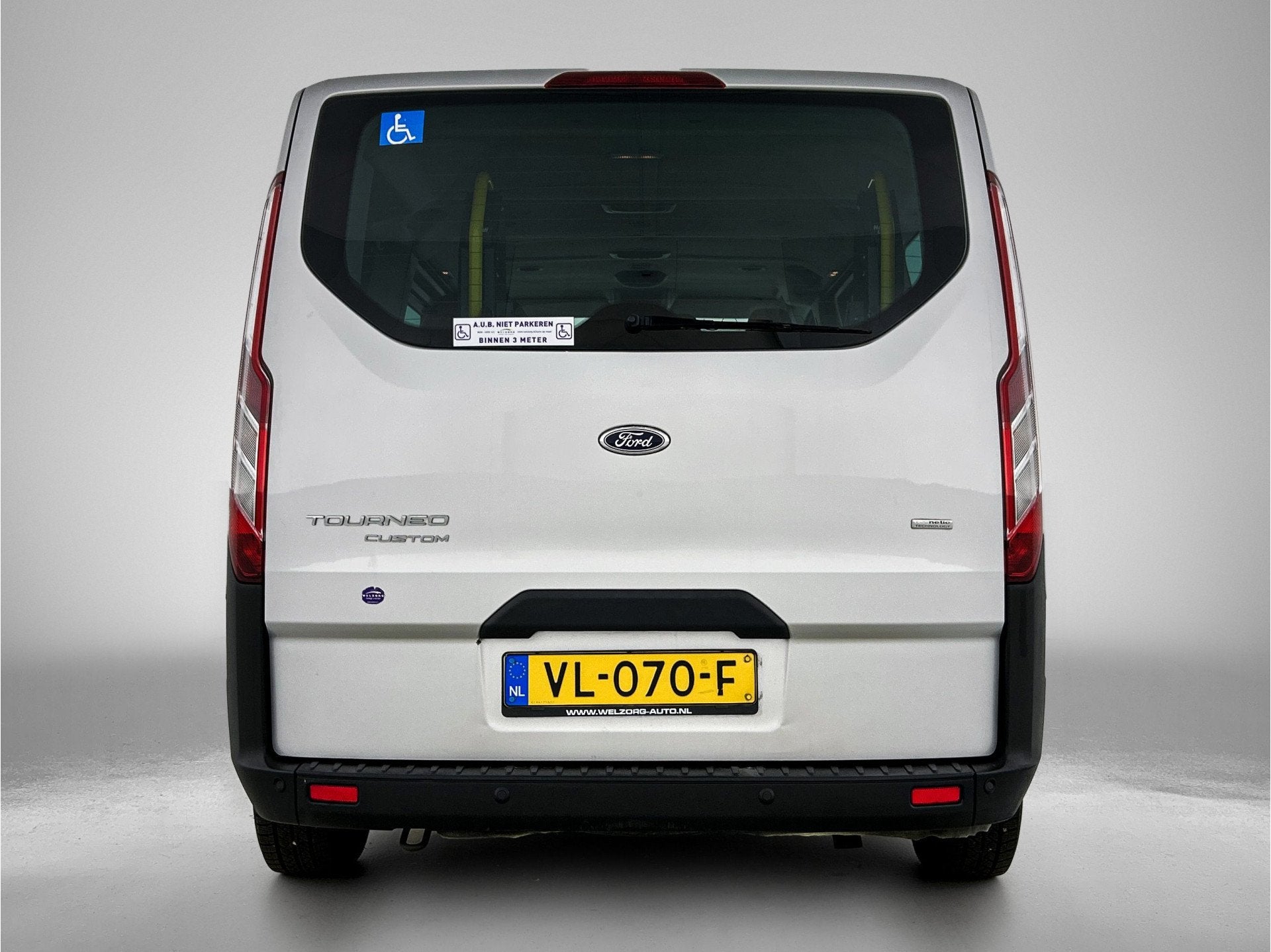 Ford Transit Tourneo Custom 310 2.2 TDCI L2H1 Ambiente Direc, Auto's, Voorwielaandrijving, Gebruikt, 4 cilinders, 4 stoelen