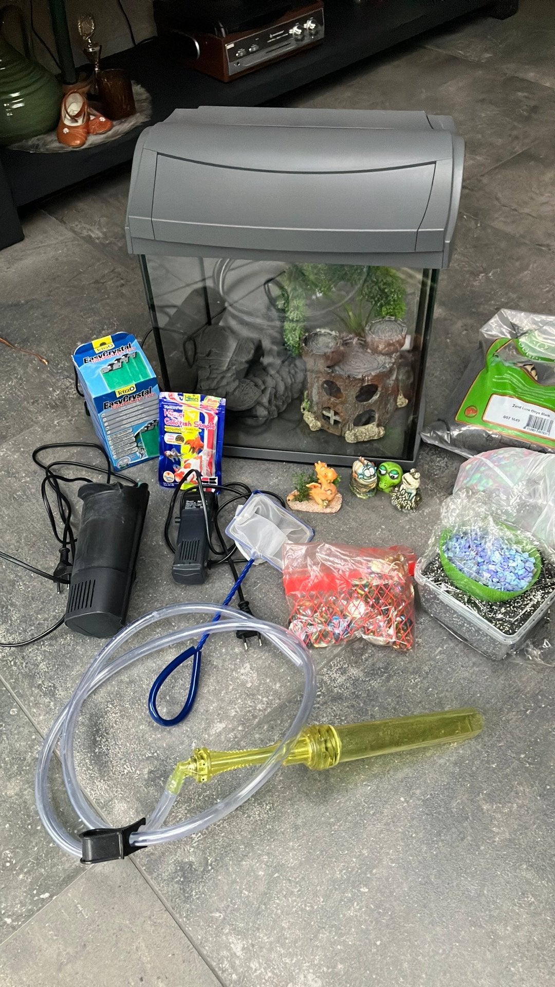 Set Aquarium tetra / pompfilter 2x / decoratie/ stofzuiger, Gebruikt, Inclusief deksel, Ophalen of Verzenden, Leeg aquarium