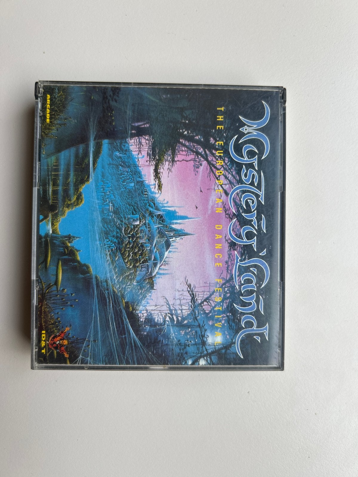 Mystery Land: The European Dance Festival 1994 (3CD), Cd's en Dvd's, Cd's | Dance en House, Ophalen of Verzenden, Gebruikt, Dance