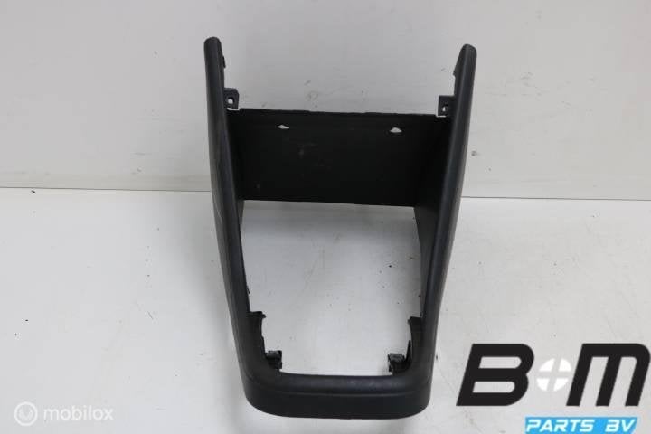 Afdekking rond versnellingspook VW Polo 6C 6R1863680D, Gebruikt