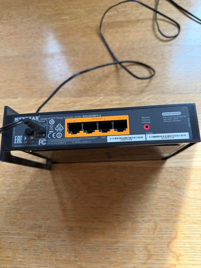 Netgear WN2000RPTv3 Universele WiFi Range Extender, Ophalen of Verzenden, Gebruikt, Router