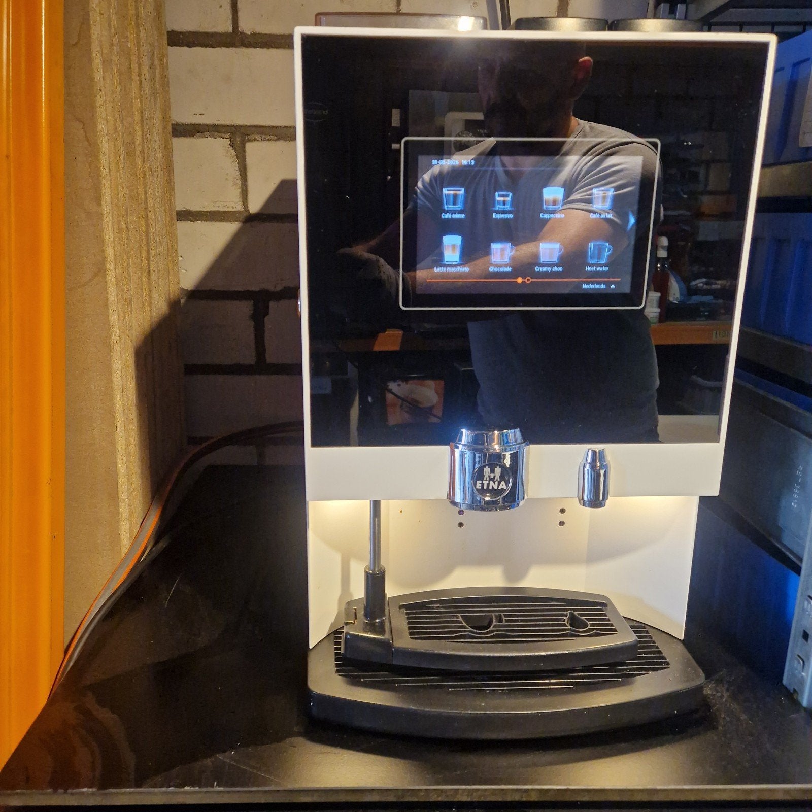 Etna Dorado compact touchscreen koffiemachine, Witgoed en Apparatuur, 10 kopjes of meer, Ophalen of Verzenden, Zo goed als nieuw