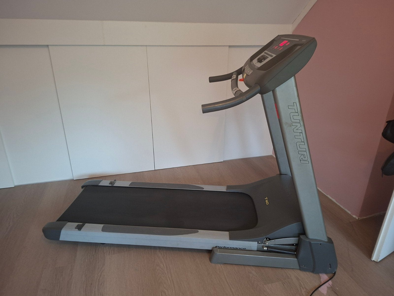 Tunturi T40 Loopband - Zo goed als nieuw, Ophalen, Zo goed als nieuw, Metaal, Loopband