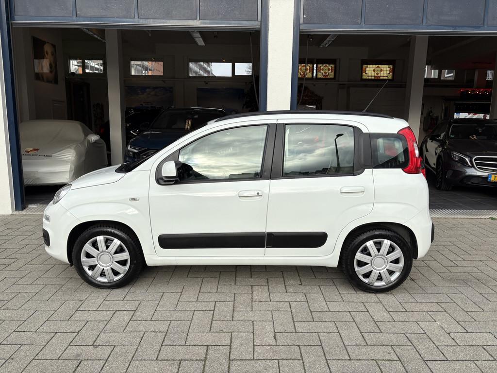 Fiat Panda 1.2 Edizione Cool AIRCO/NW APK (bj 2016), Voorwielaandrijving, Gebruikt, Wit, Bedrijf