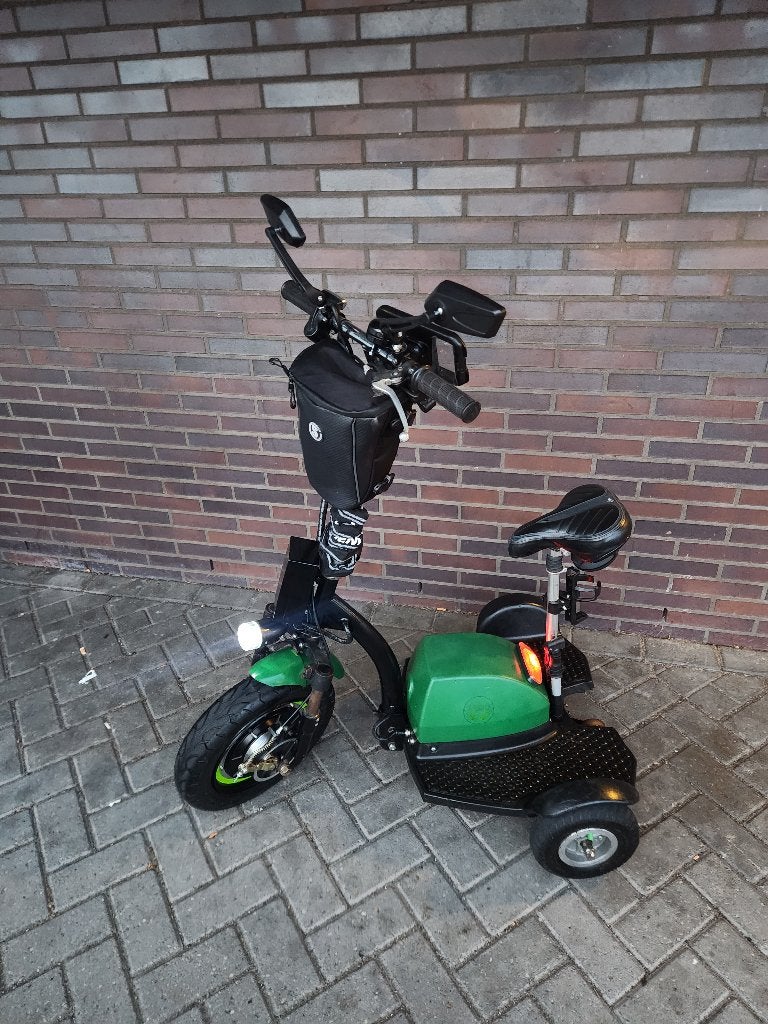 Briski (incl garantie) elektrische scooter / scootmobiel, Maximaal 45 km/u, Elektrisch, Zo goed als nieuw, Briski