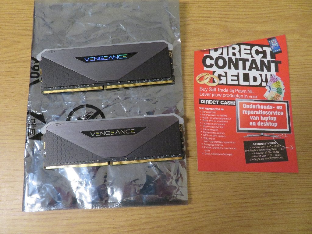 Corsair Vengeance RGB RT 2x 32GB 3600MHz | Pawn Eindhoven, Ophalen, Gebruikt, 32 GB, DDR4