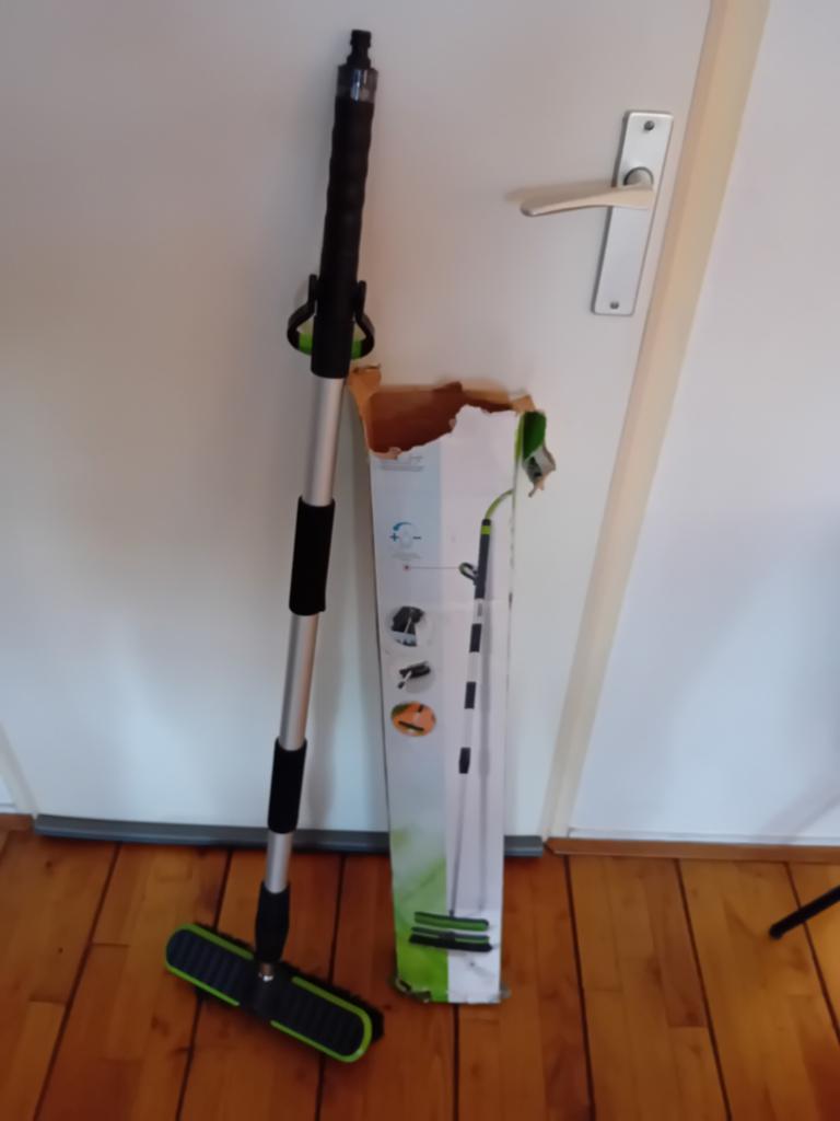 Uitschuifbare borstel met steel met 2 borstels, Ophalen, Bezem of Borstel