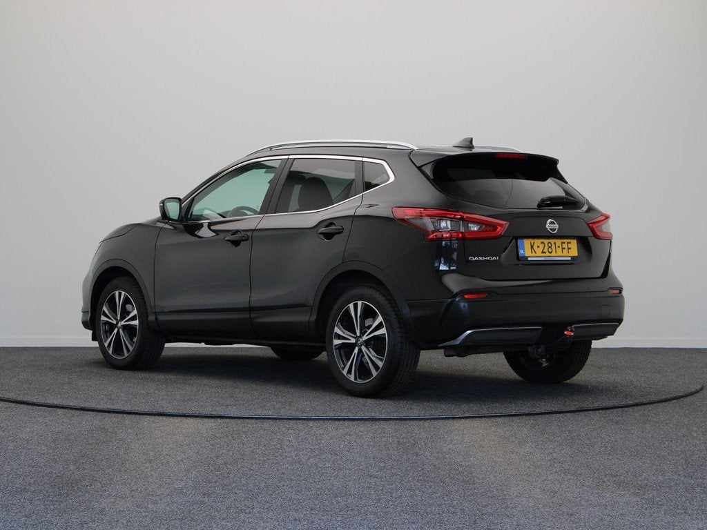 Nissan Qashqai 140pk DIG-T N-Connecta | Trekhaak | Panoramis, Auto's, Nissan, Voorwielaandrijving, 687 kg, Gebruikt, Euro 6