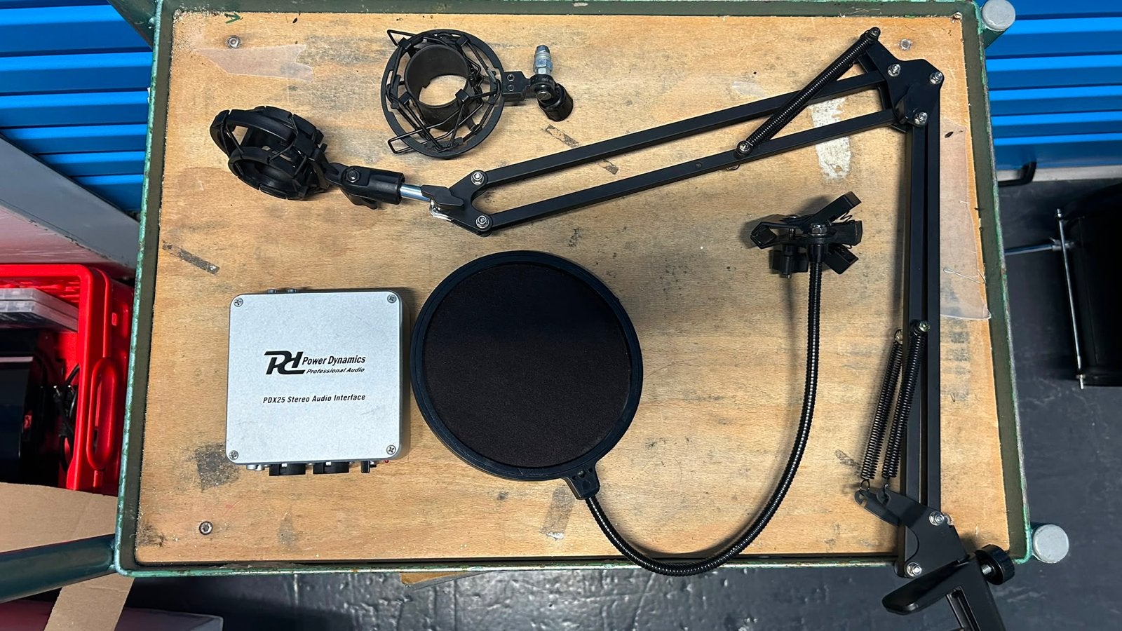 Microfoonset met audio-interface en standaard, Muziek en Instrumenten, Microfoons, Ophalen of Verzenden, Gebruikt, Studiomicrofoon