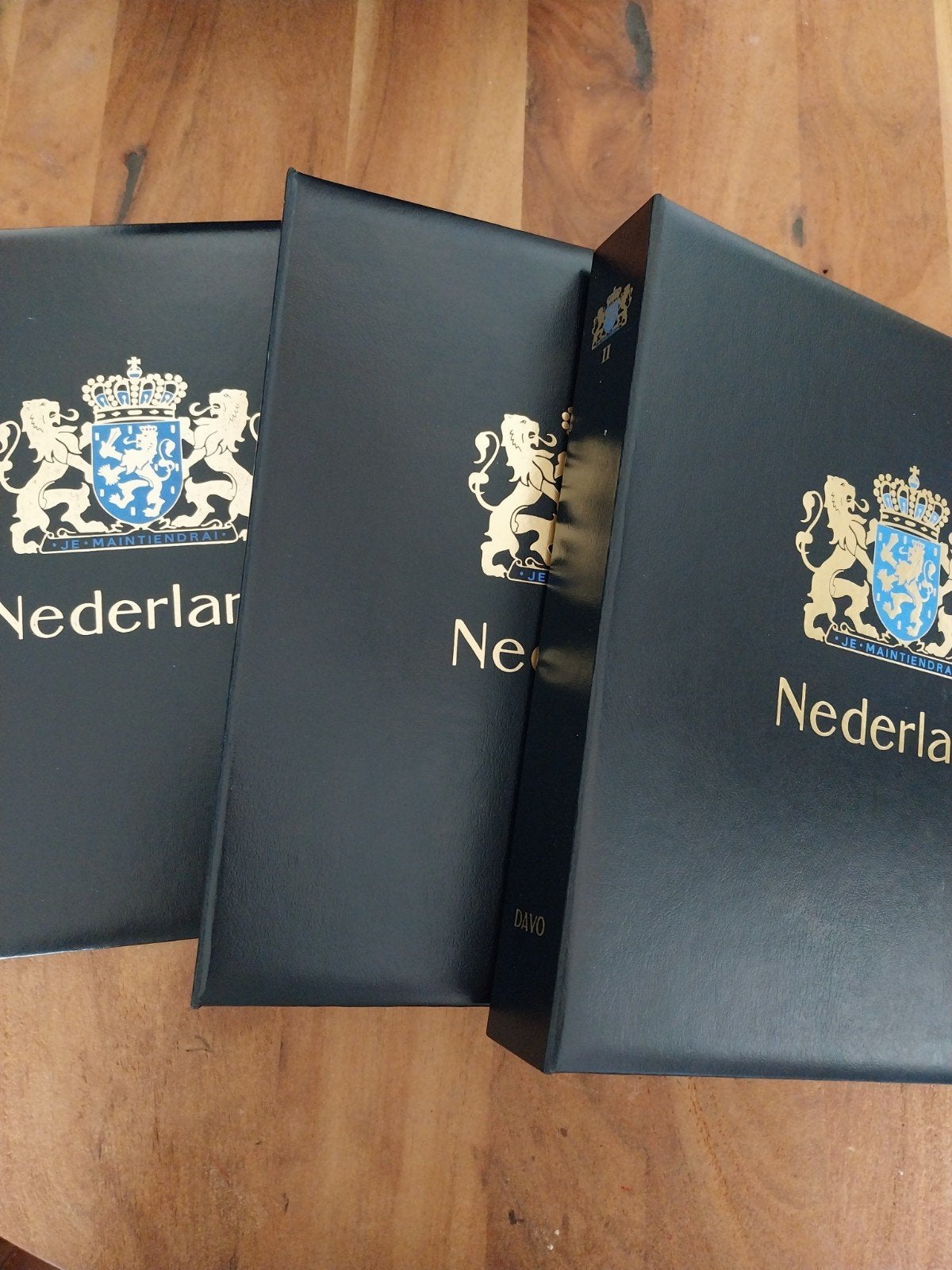 verzameling Nederland gestempeld 3 Davo albums 1945/ 2001., Ophalen of Verzenden, Nederland