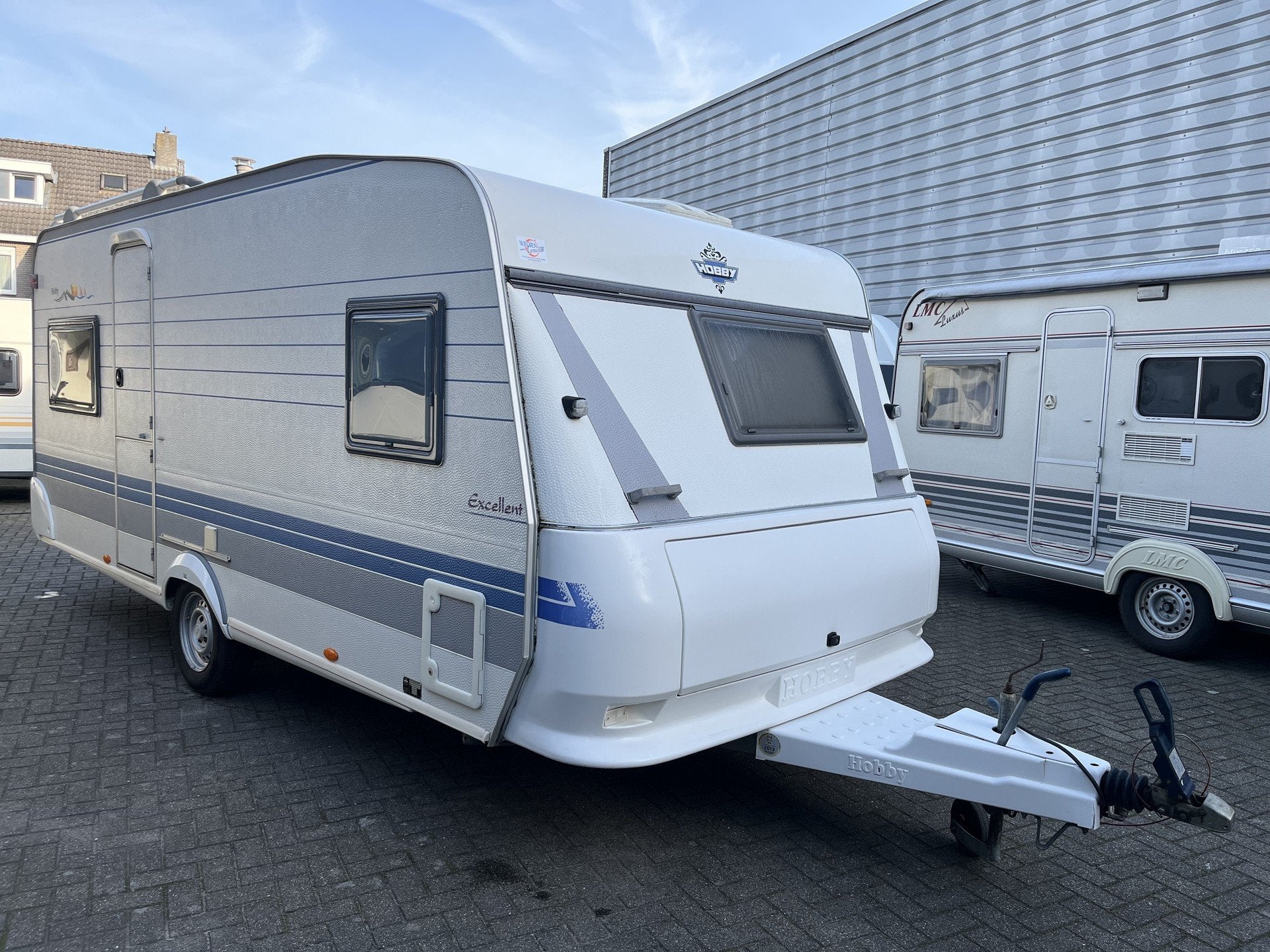 Hobby 495 UFE excellent (bj 2001), Caravans en Kamperen, Hobby, Bedrijf, 6 tot 7 meter, Tot en met 4