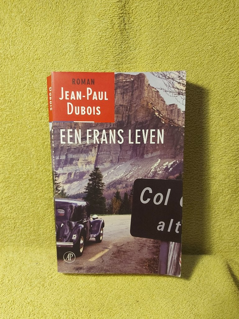 Een Frans leven - Jean Paul Dubois., Ophalen of Verzenden, Zo goed als nieuw