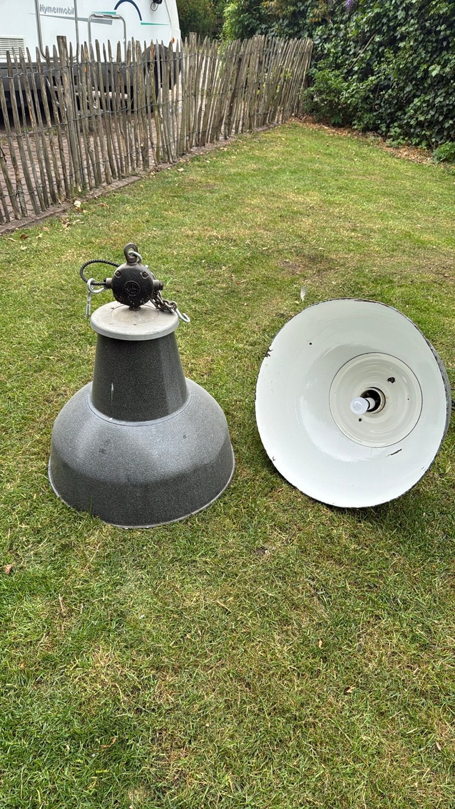 Set van 2 Vintage Industriële Emaille Hanglampen, Ophalen of Verzenden