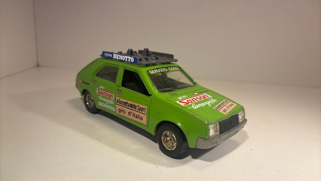 Renault 14 tl Bburago 1.24, Ophalen of Verzenden, Bburago, A, A