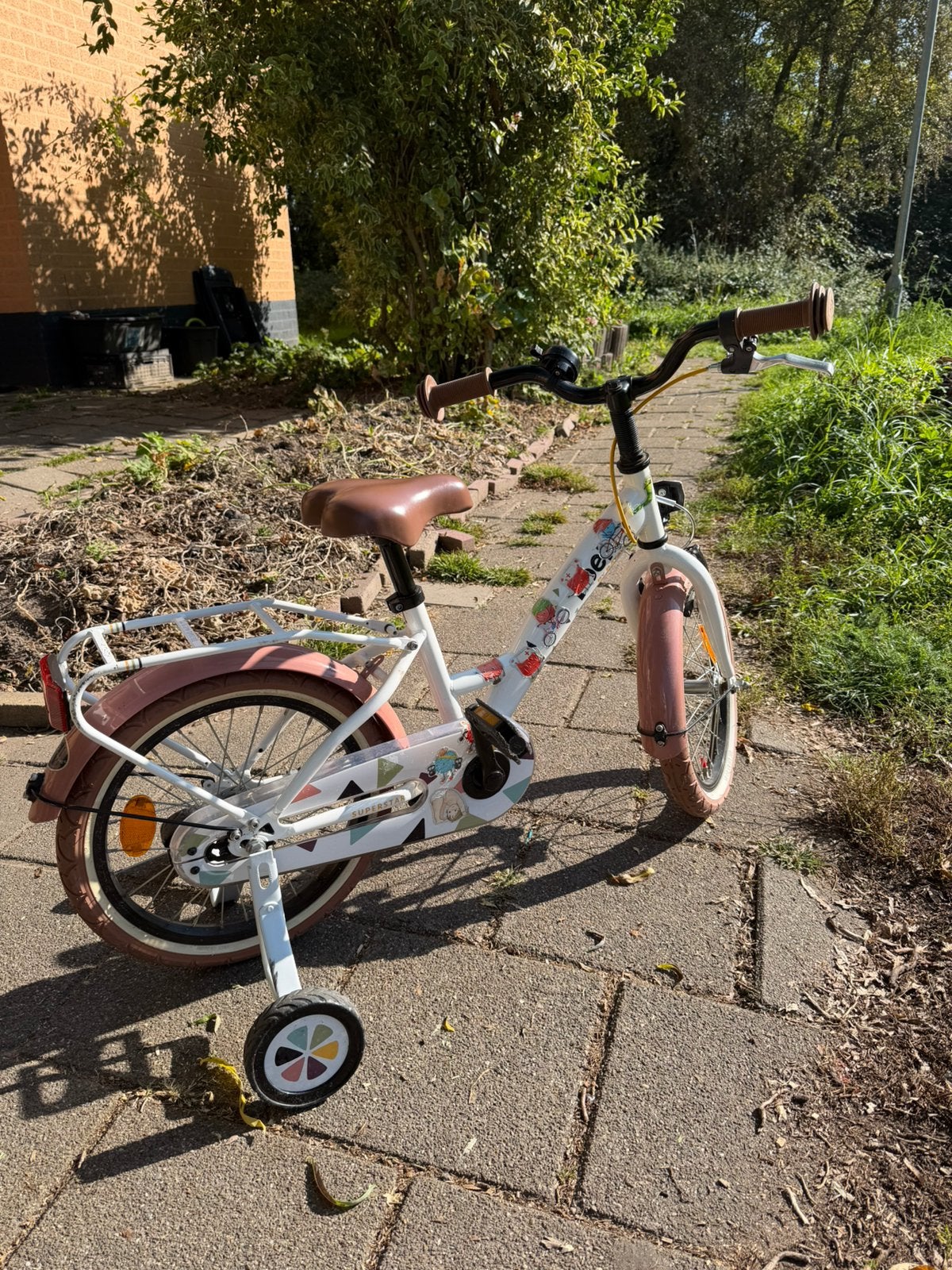 kinderfiets 3-5 jaar, Fietsen en Brommers, Terugtraprem, Zijwieltjes, Ophalen of Verzenden, Minder dan 16 inch