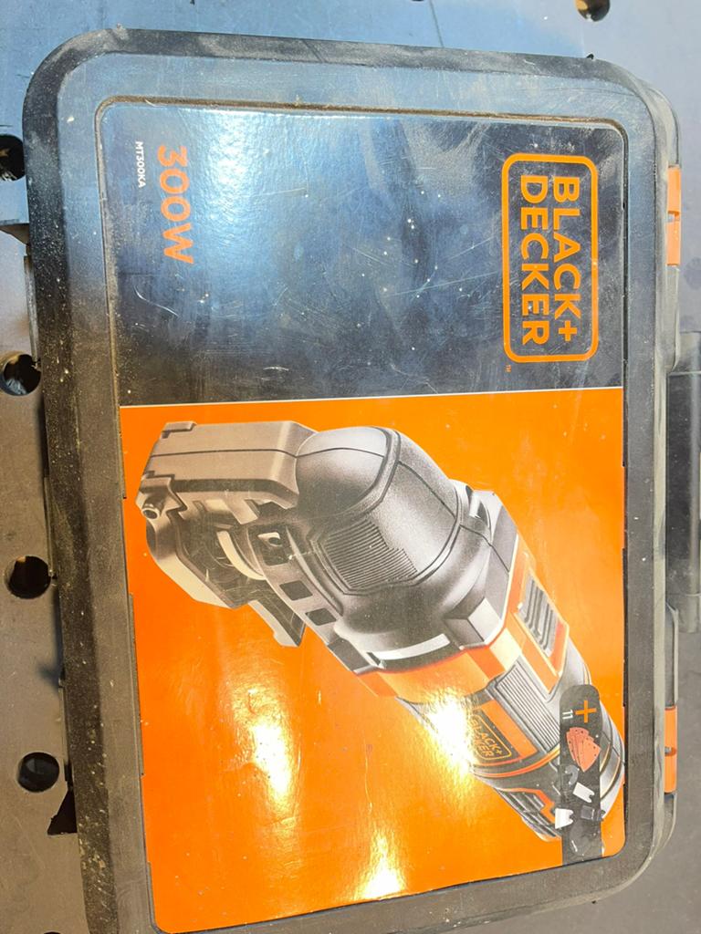 Multitool black&decker, Gebruikt, Overige typen, Ophalen of Verzenden, 30 tot 70 mm