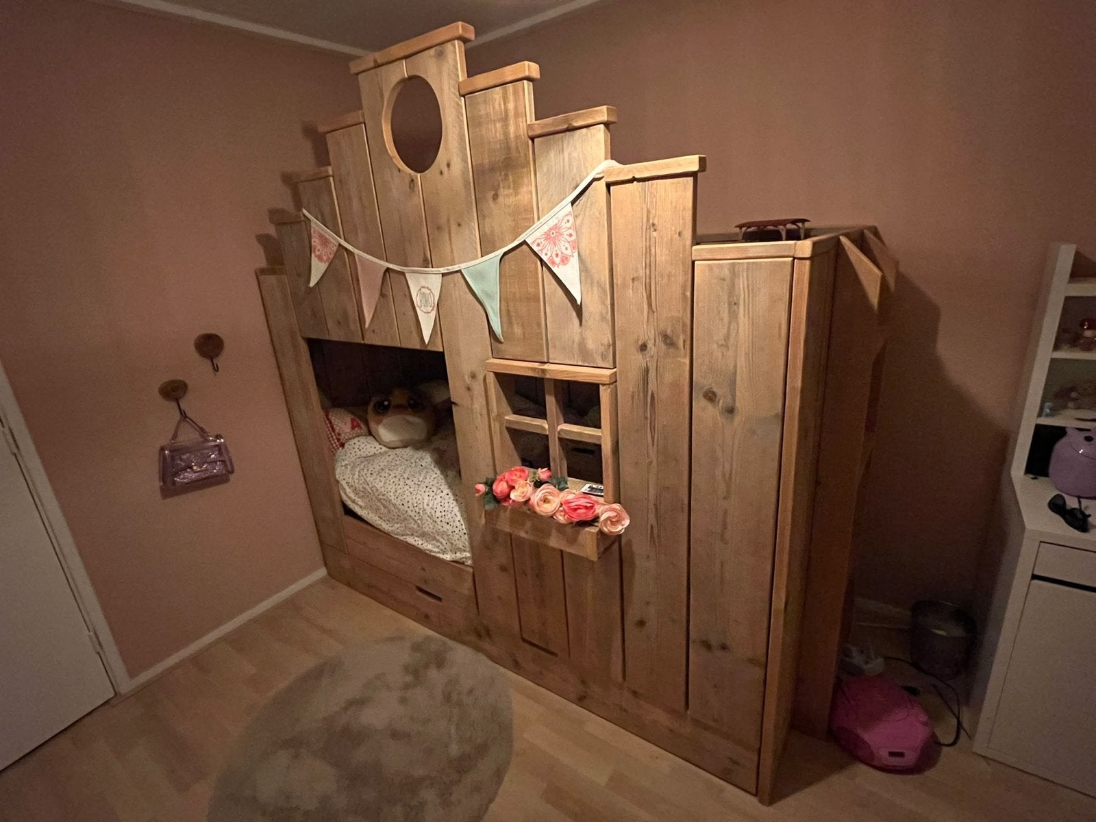 Uniek Houten Fantasy Bed / Hoogslaper met Opbergruimte, Ophalen, Hoogslaper, Eenpersoons, 200 cm