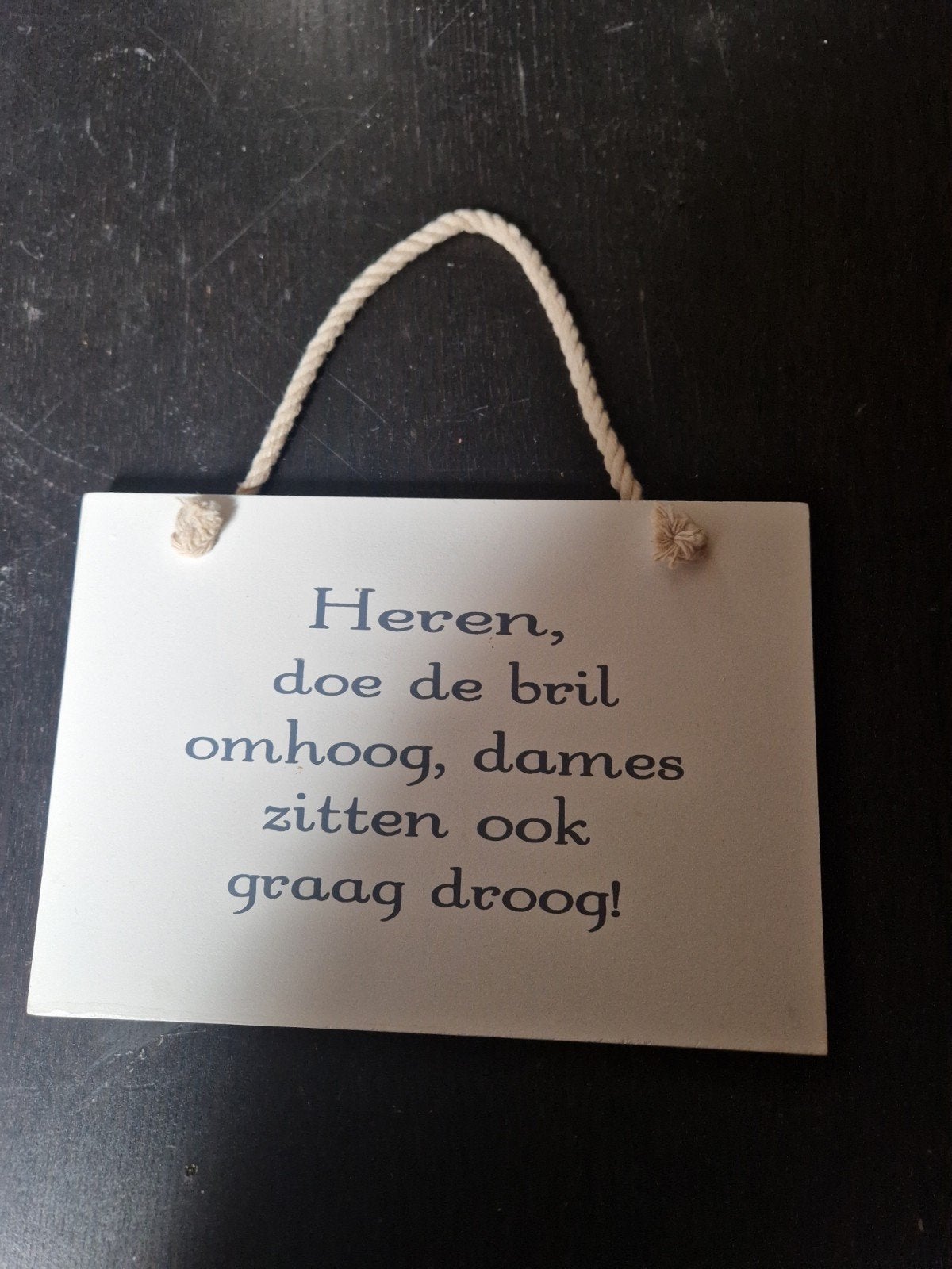 Tekstbord wc, Huis en Inrichting, Tekstbord, Ophalen of Verzenden, Zo goed als nieuw, Hout