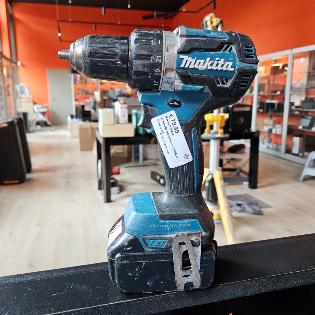 Makita DDF484 Schroefboormachine + 3AhAccu  | Nette staat, Makita, Zo goed als nieuw, Support@makita.com, Makita Corporation, 3-11-8, Sumiyoshi-cho, 
Anjo, Aichi 446-8502
Japan