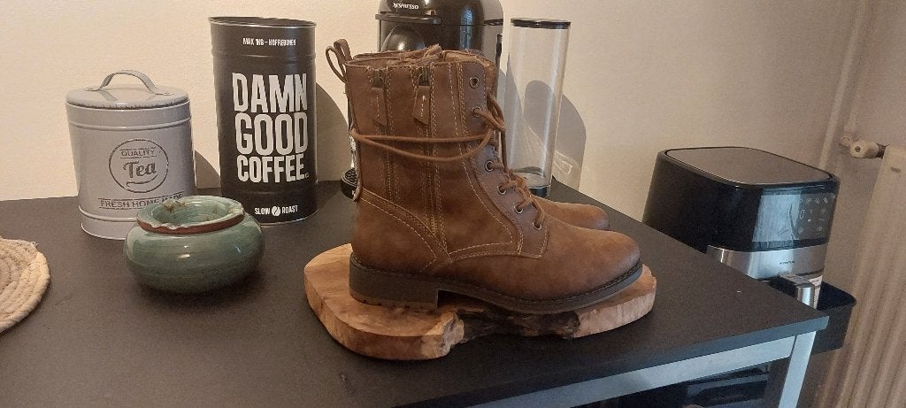 Gevoerde dameslaarsje nieuw maat 40, Kleding | Dames, Bruin, Lage of Enkellaarzen, Nieuw, Ophalen of Verzenden