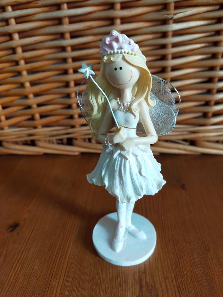 Te koop: Feeen beeldje - hoogte 14 cm, Verzamelen, Beelden en Beeldjes, Ophalen of Verzenden, Zo goed als nieuw, Mens