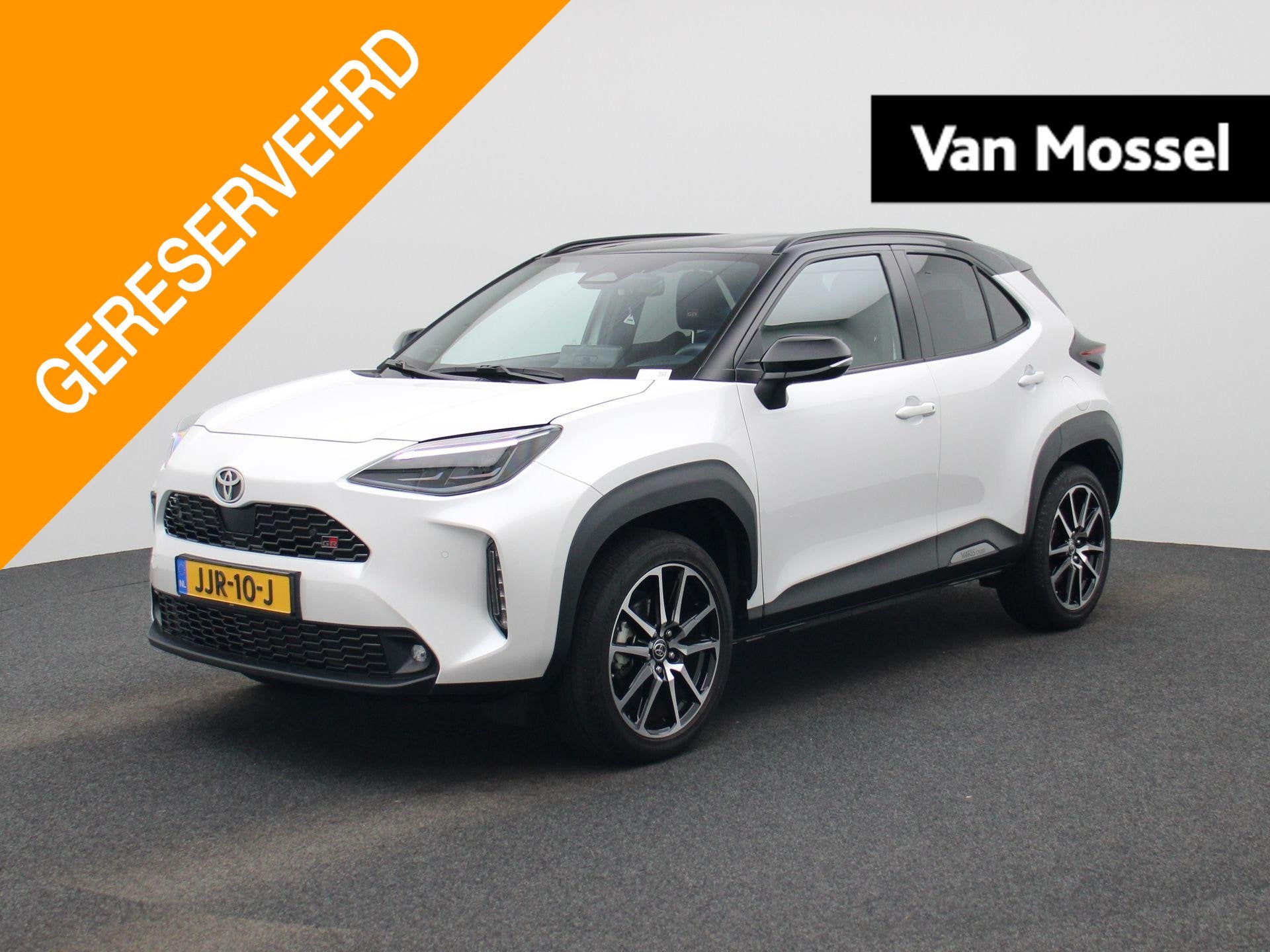 Toyota Yaris Cross 1.5 Hybrid 130 Launch Edition | Automaat, 12 maanden, Gebruikt, Leder en Stof, Wit