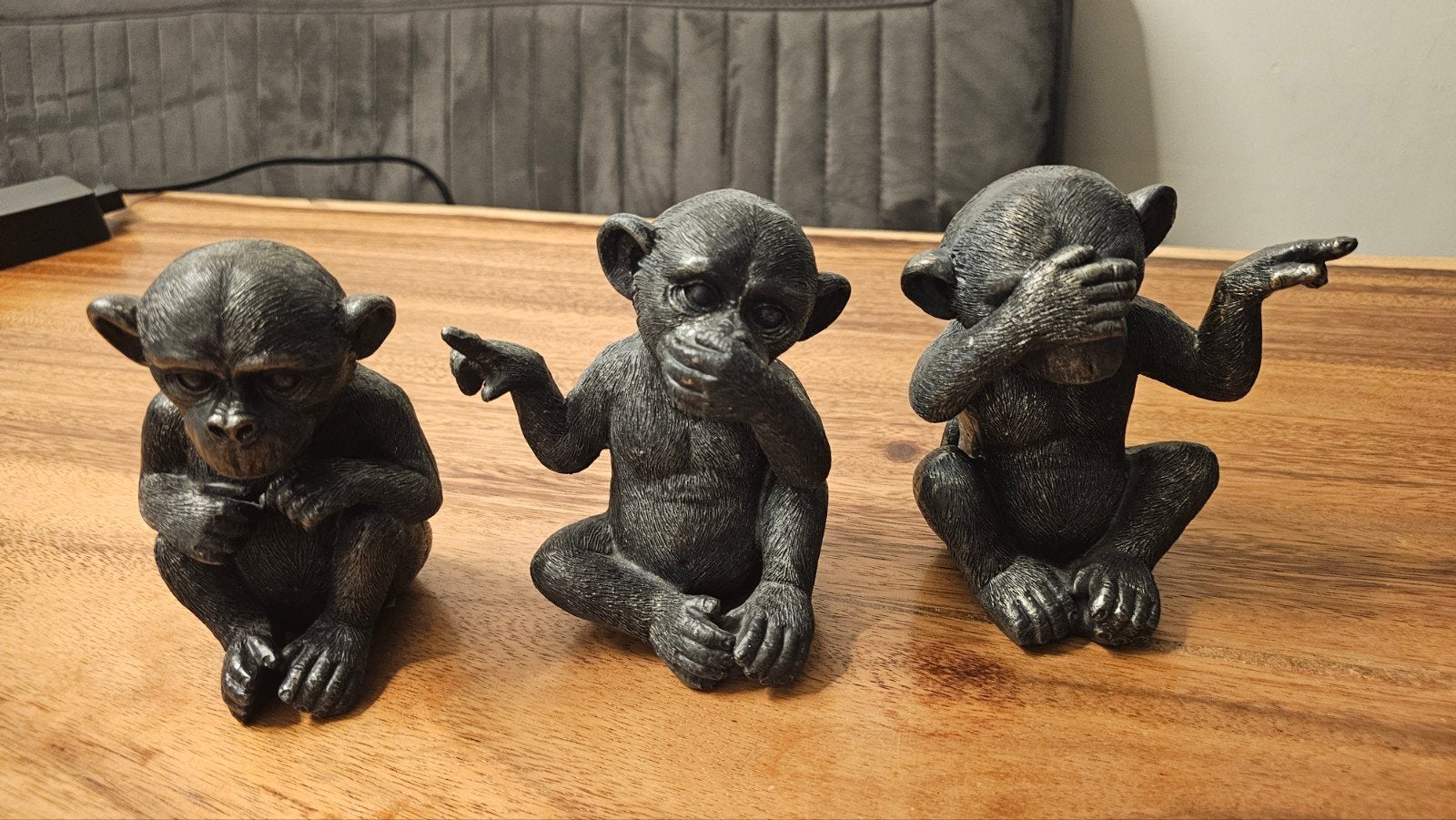 Set van 3 apen beeldjes: horen, zien, zwijgen, Zwart, Kunststof, Ophalen of Verzenden, Zo goed als nieuw