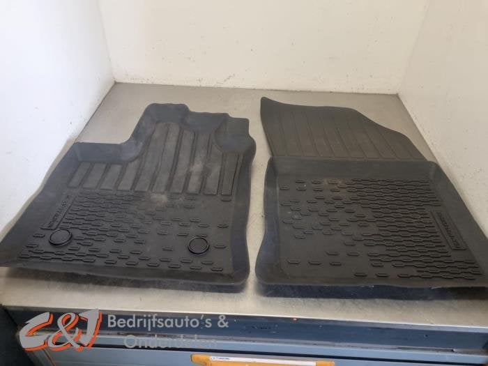 Matten Set van een Renault Express, Gebruikt, -, Renault, -