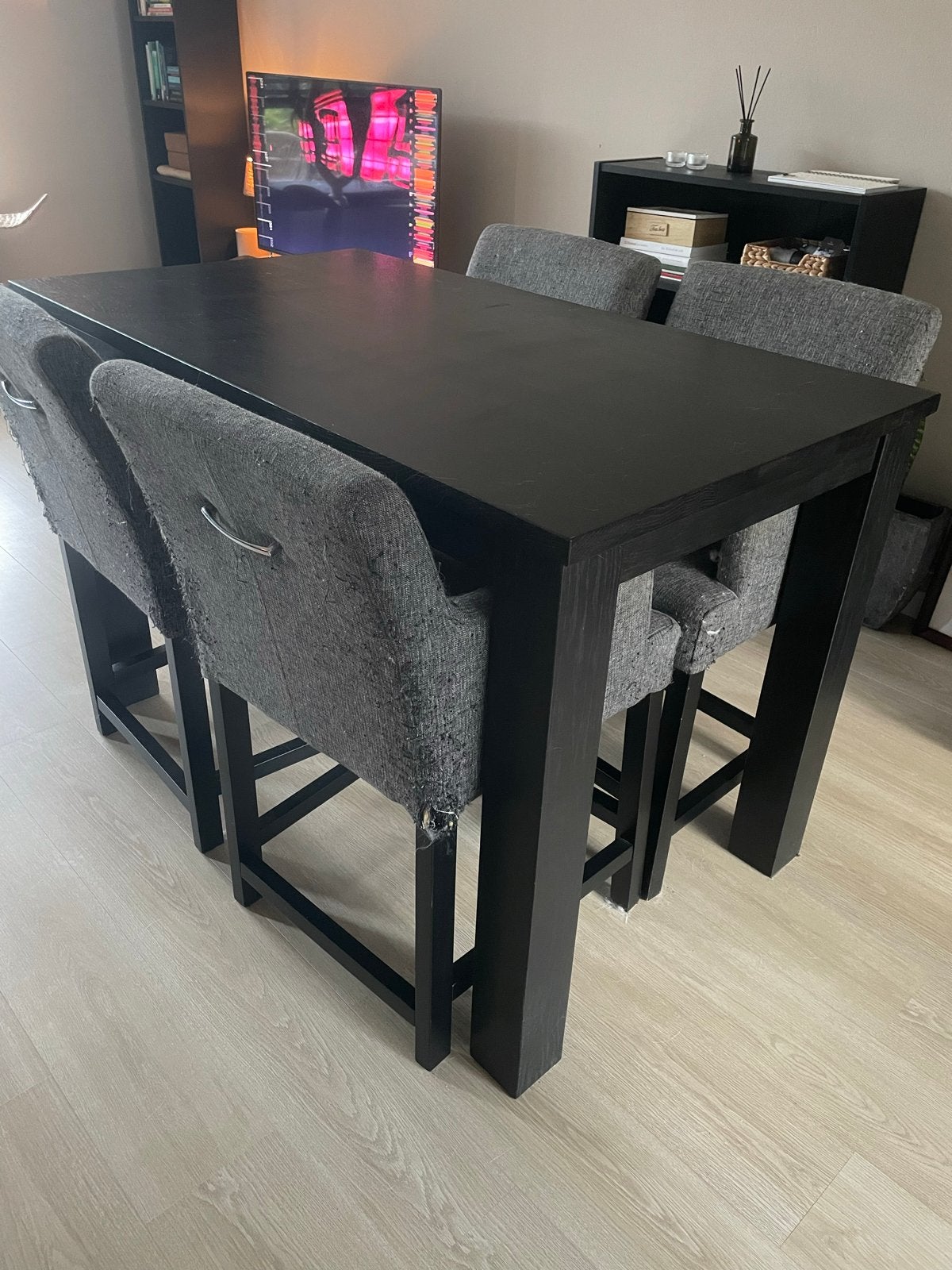 Stevige (bar)eettafel - Zonder stoelen, Huis en Inrichting, Ophalen, Gebruikt, 100 tot 150 cm, 50 tot 100 cm