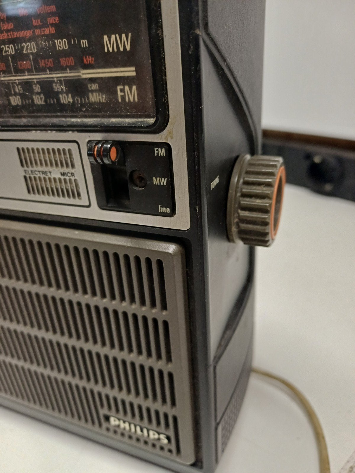 Philips 470 radio cassette recorder uit 1977 - Werkt deels, Ophalen of Verzenden, Gebruikt, Radio