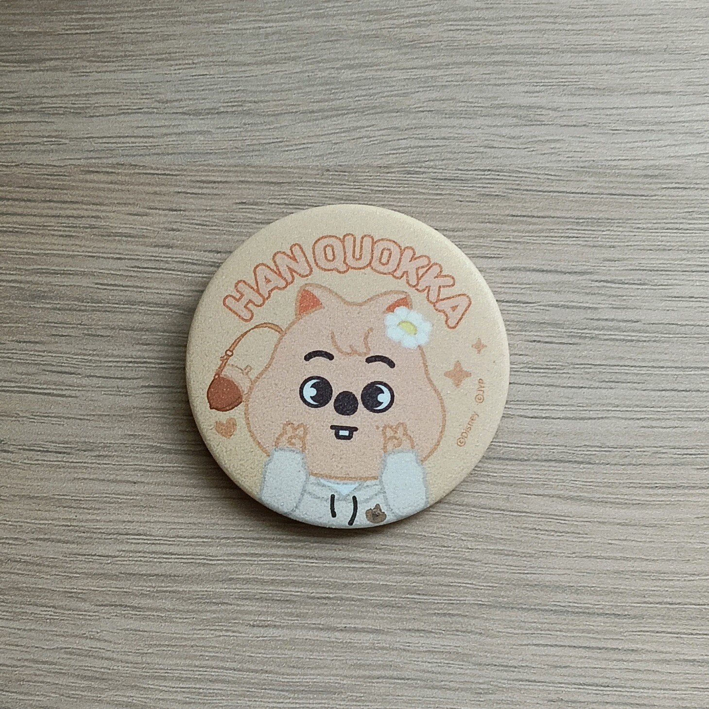 Stray kids han button Zootopia official, Ophalen of Verzenden, Zo goed als nieuw, Foto of Kaart