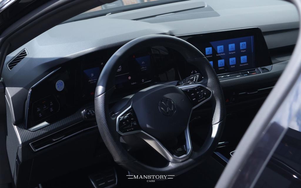 Volkswagen GOLF 1.5 eTSI R-Line, 4 cilinders, 150 pk, Zwart, Bedrijf