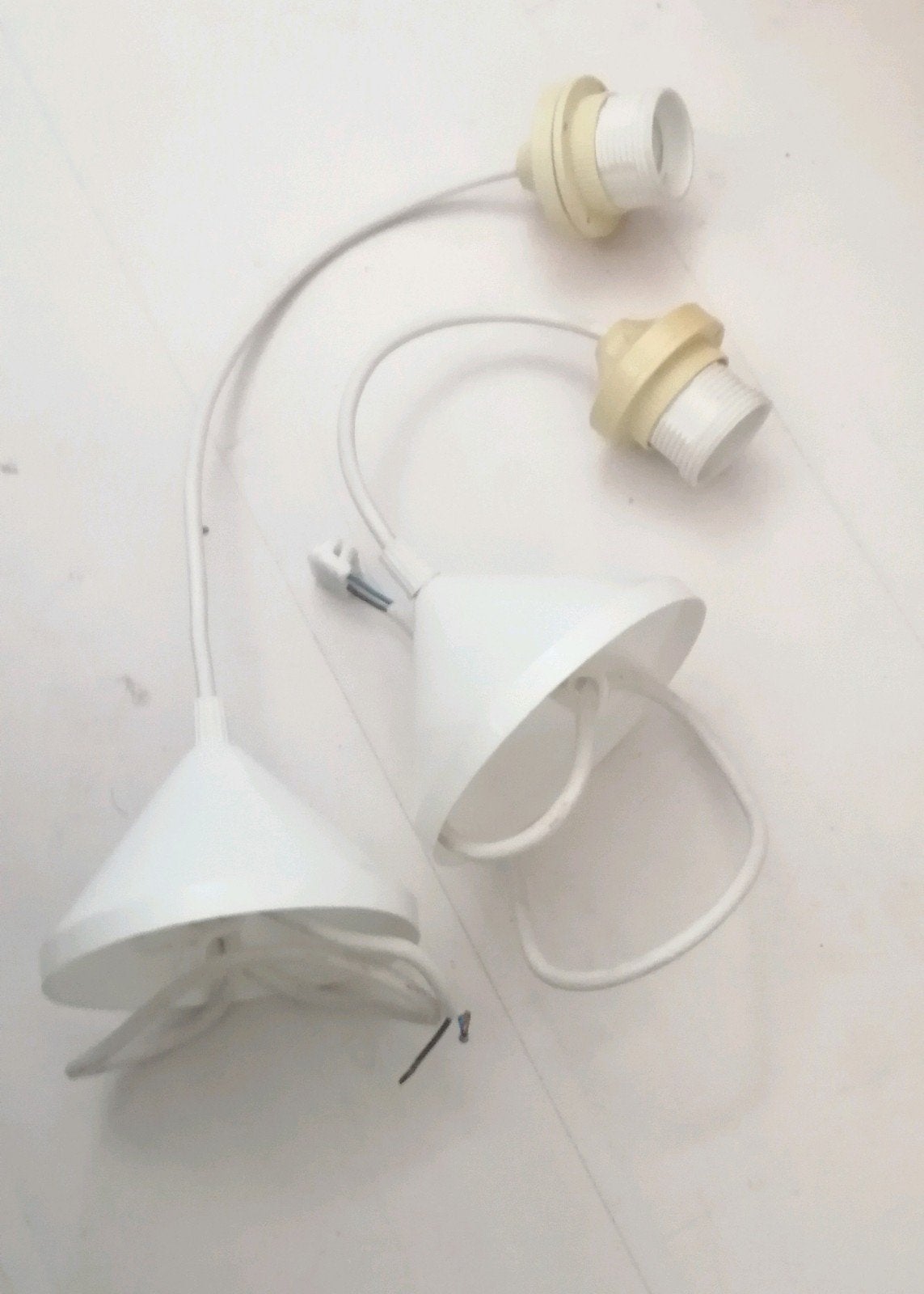 2x verhuisfitting E27 plafondlamp, Ophalen