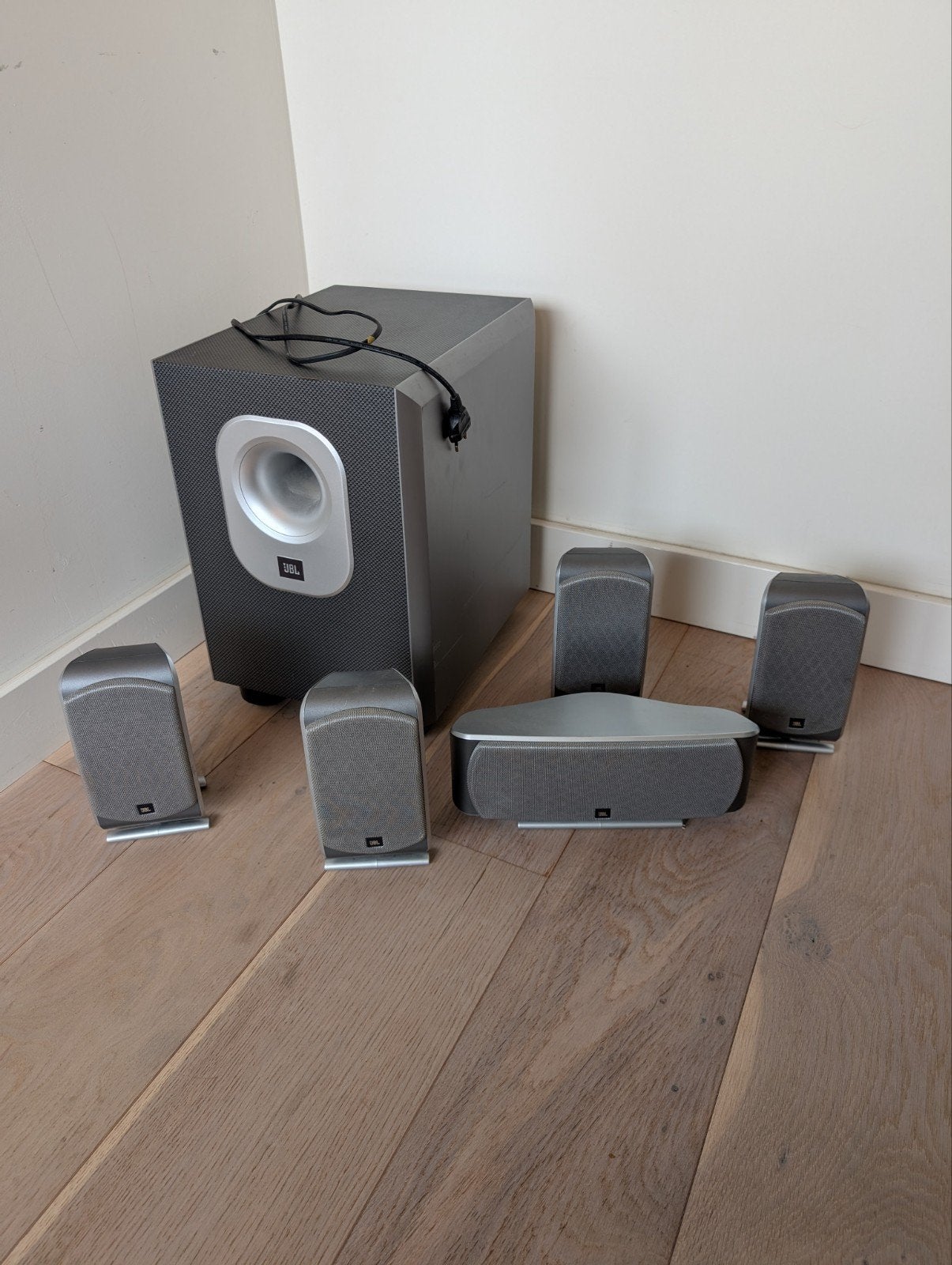 JBL 5.1 Surround Sound Systeem met Subwoofer, Ophalen, Gebruikt, JBL, Complete surroundset