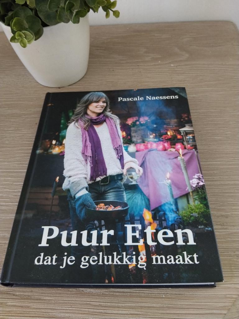 Groot kookboek Pascale Naessens, Boeken, Kookboeken, Ophalen of Verzenden, Zo goed als nieuw, Nederland en België, Gezond koken