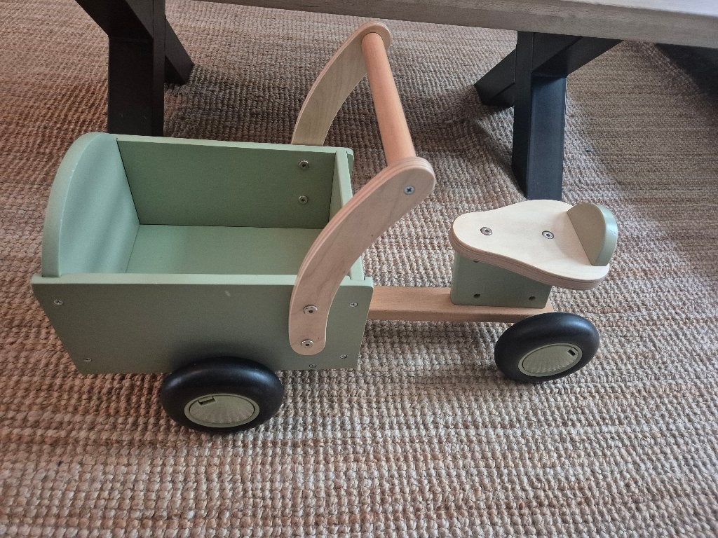 Houten fiets, Ophalen, Zo goed als nieuw, Rij- of Hobbelspeelgoed