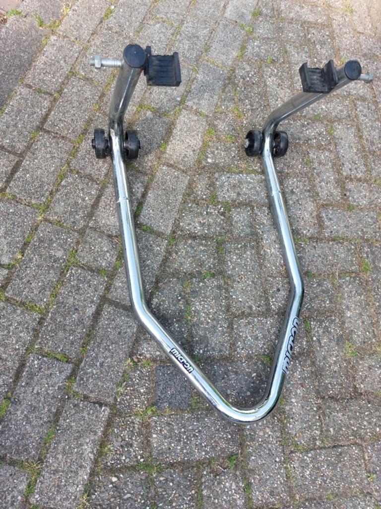 Micron Motorfiets Voorwiel Stand - Gebruikt, Motoren, Ophalen of Verzenden, Gebruikt