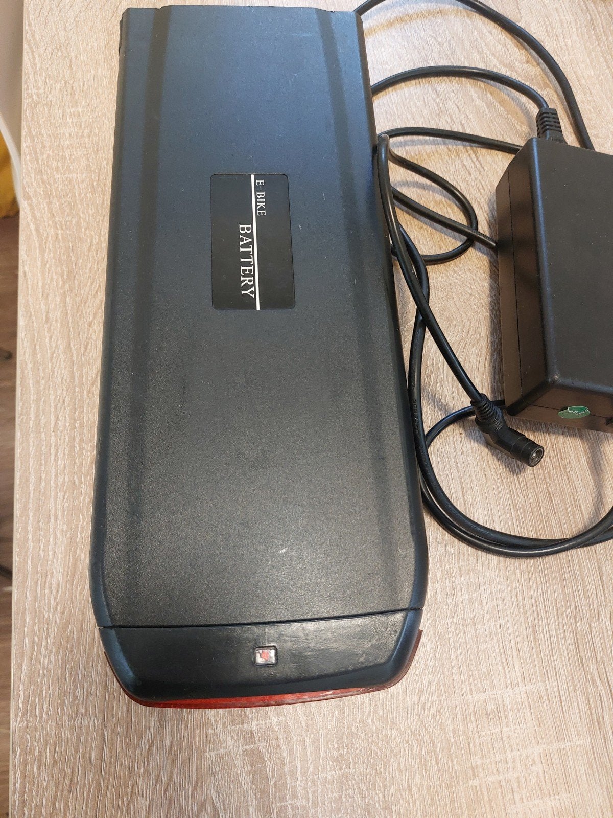 Accu phylion 36v met lader goed staat, Ophalen of Verzenden, Zo goed als nieuw