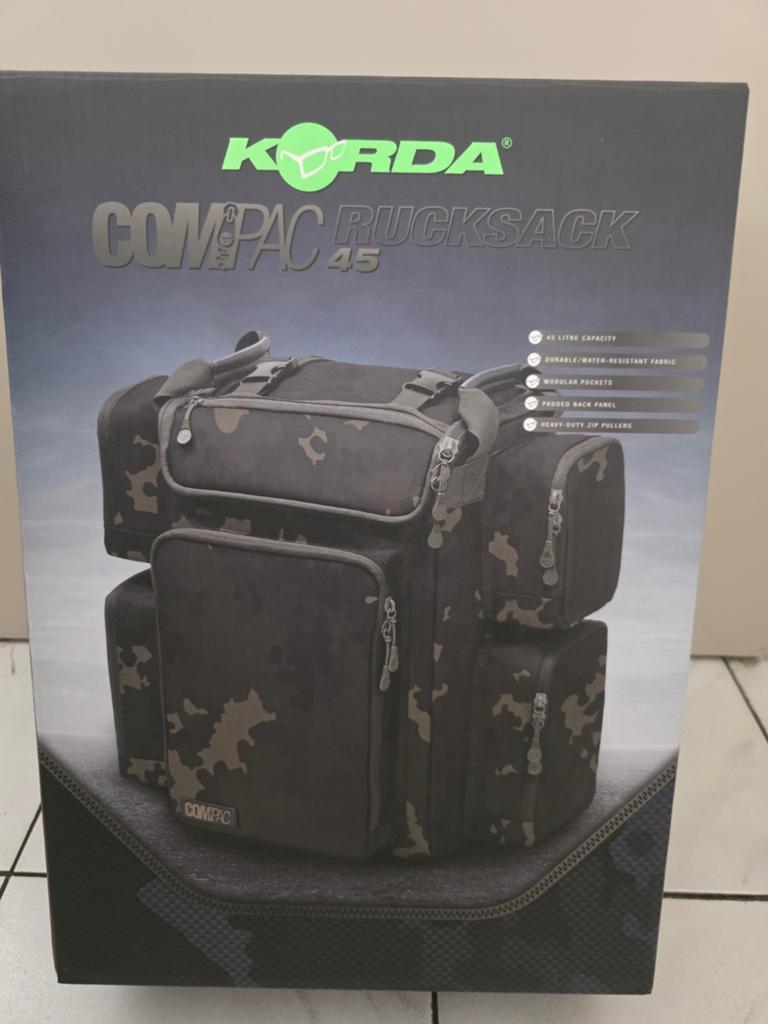 Korda Compact Rugzak 45L Dark Camo, Watersport en Boten, Ophalen of Verzenden, Nieuw