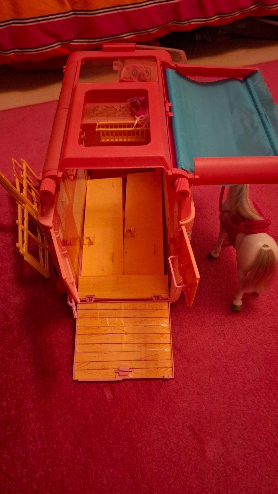 Barbie  vintage paarden trailer in goede staat., Ophalen, Gebruikt