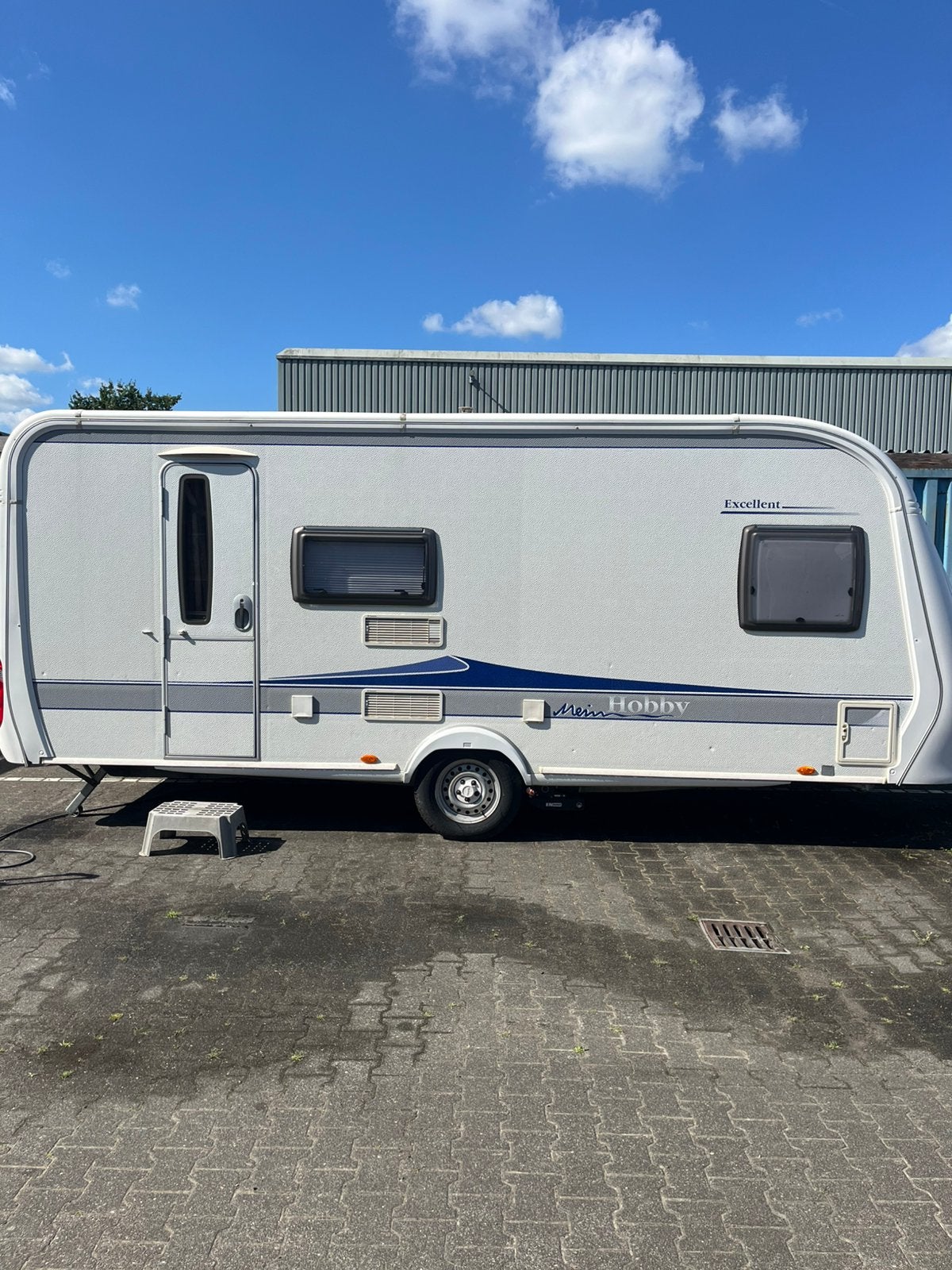 Hobby KMFE 500! Stapelbed, Mover, voortent! Bovag 2026!, Caravans en Kamperen, Ringverwarming, Hobby, Bedrijf, Treinzit