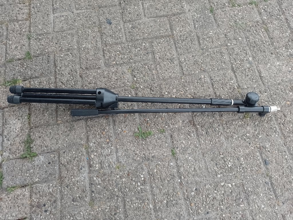Statief (voor microfoon) + "T-Bone Microsreen LE", Muziek en Instrumenten, Ophalen, Gebruikt, Overige typen