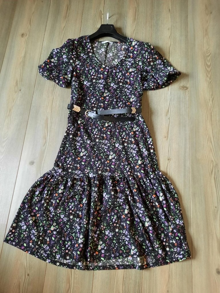 **Prachtige jurk van Lefties, maat S.**, Kleding | Dames, Meerkleurig, Ophalen of Verzenden, Zo goed als nieuw, Maat 36 (S)