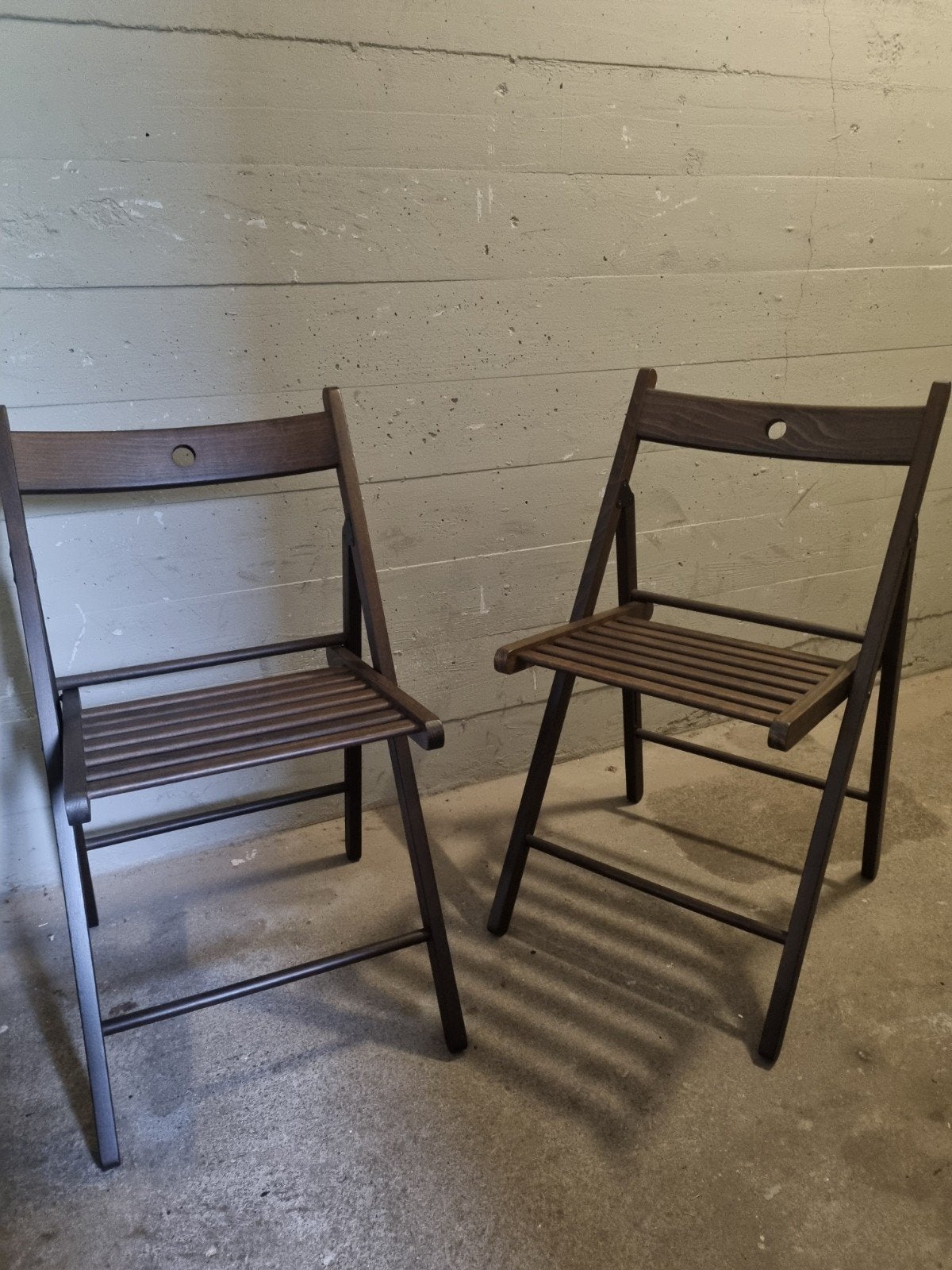 IKEA FRÖSVI klapstoelen, Ophalen, Zo goed als nieuw, Hout, Inklapbaar