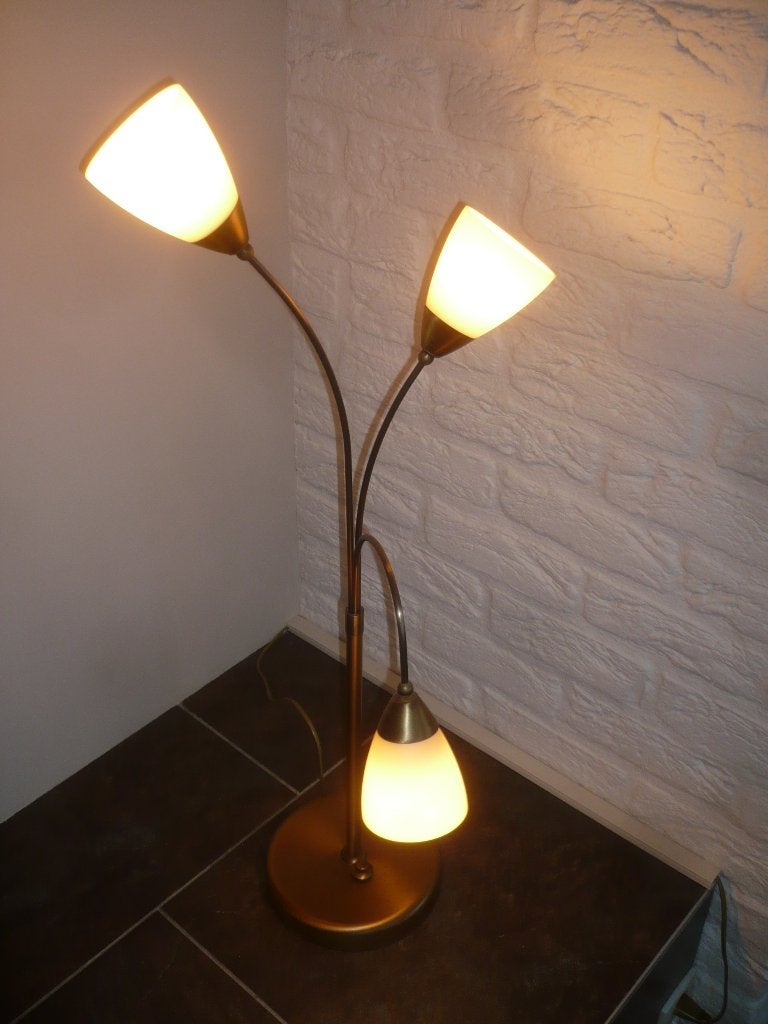 te koop (lees) lamp voor bijzettafel met dimmer, Ophalen, Gebruikt