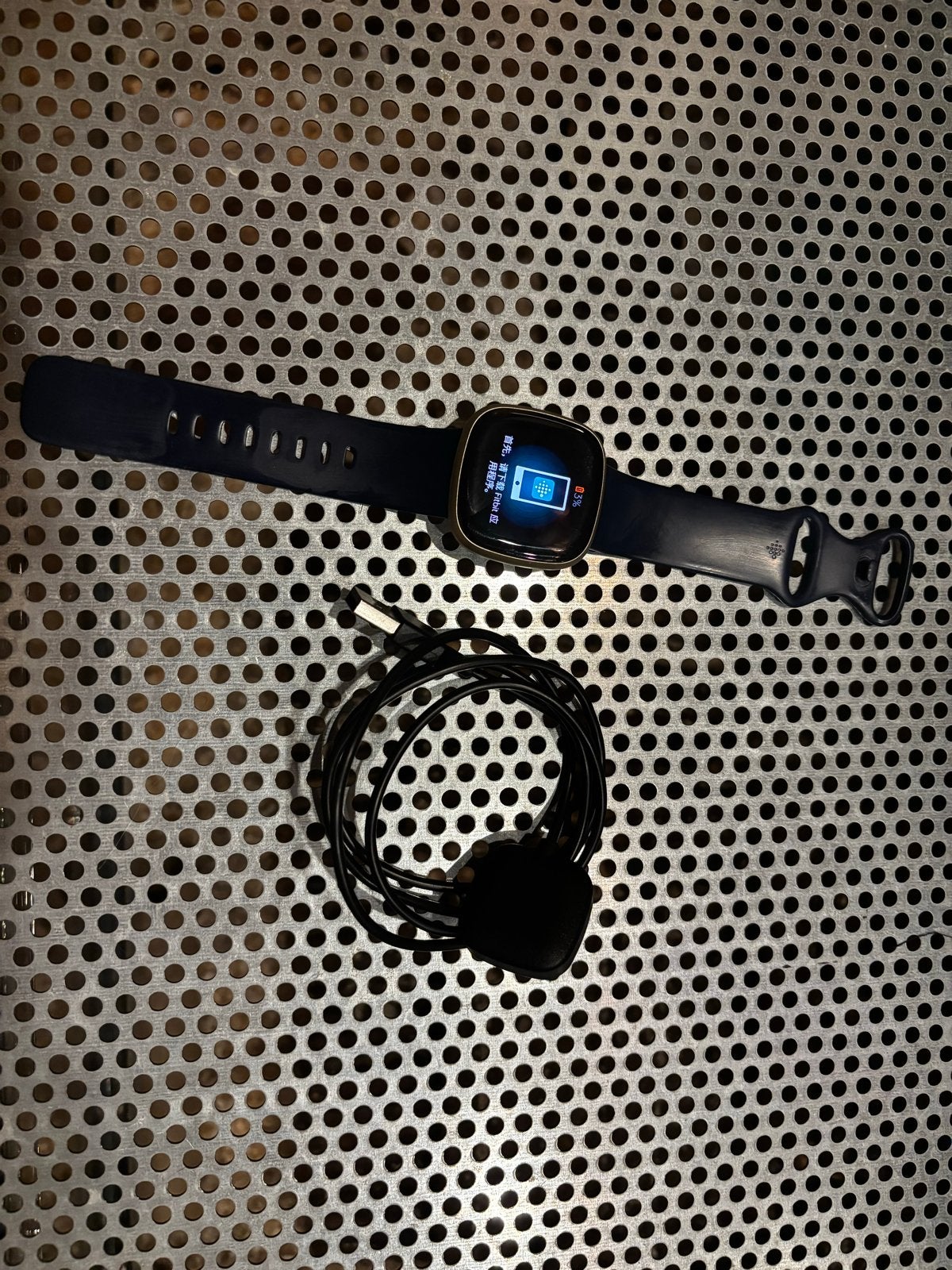 Fitbit Versa 3 - Zgan, zonder krasjes, Ophalen of Verzenden, Zo goed als nieuw, Zwart, Android
