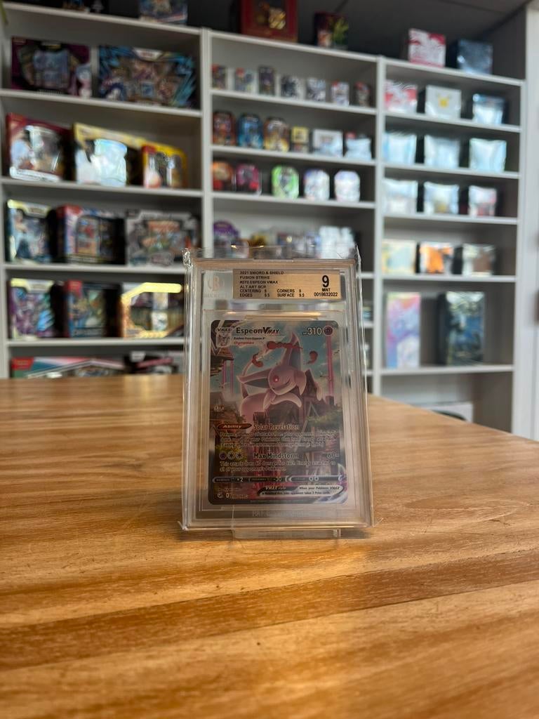 2021 Pokémon Espeon VMAX FST#270 BGS 9, Ophalen of Verzenden, Zo goed als nieuw